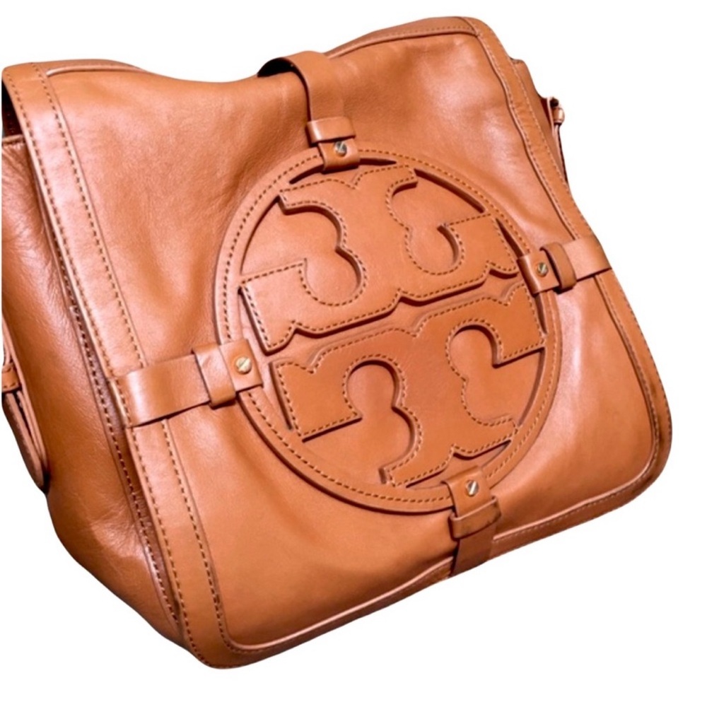 Tory Burch Tan Leather Shoulder Bag with Emblem Design